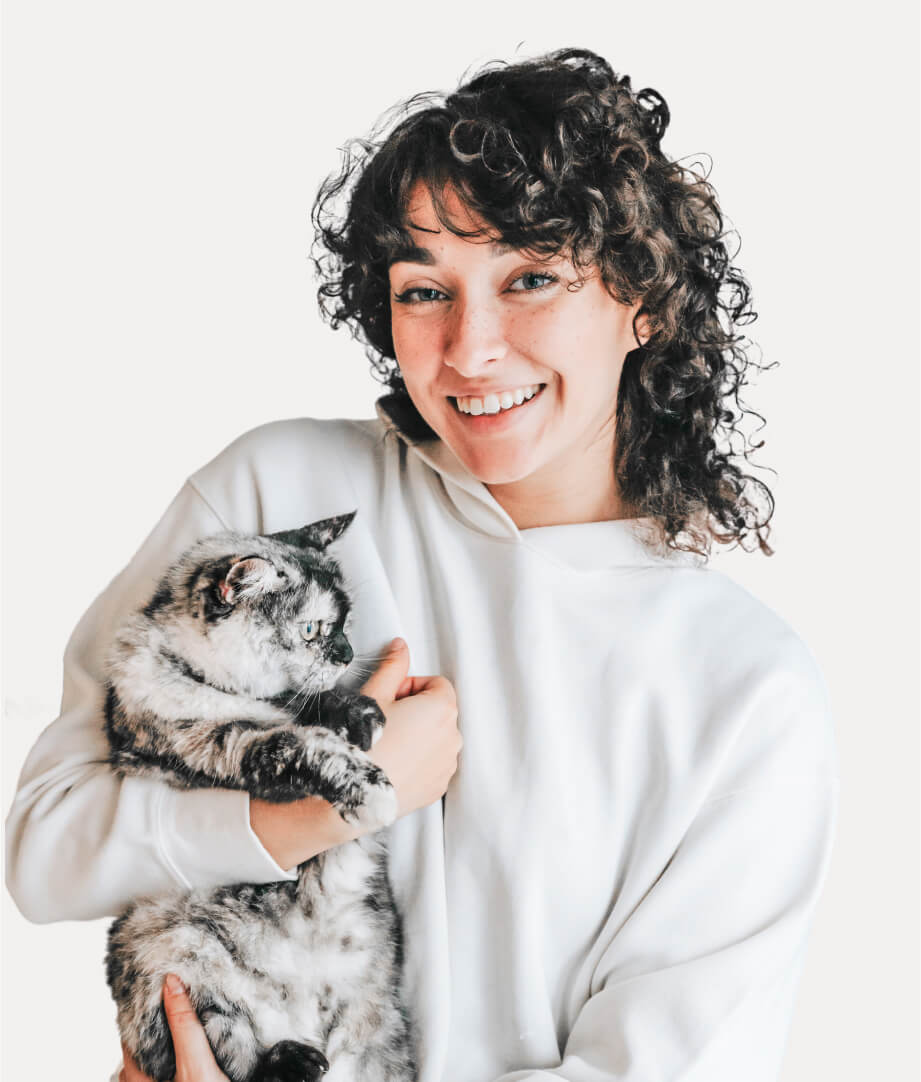 femme avec un chien